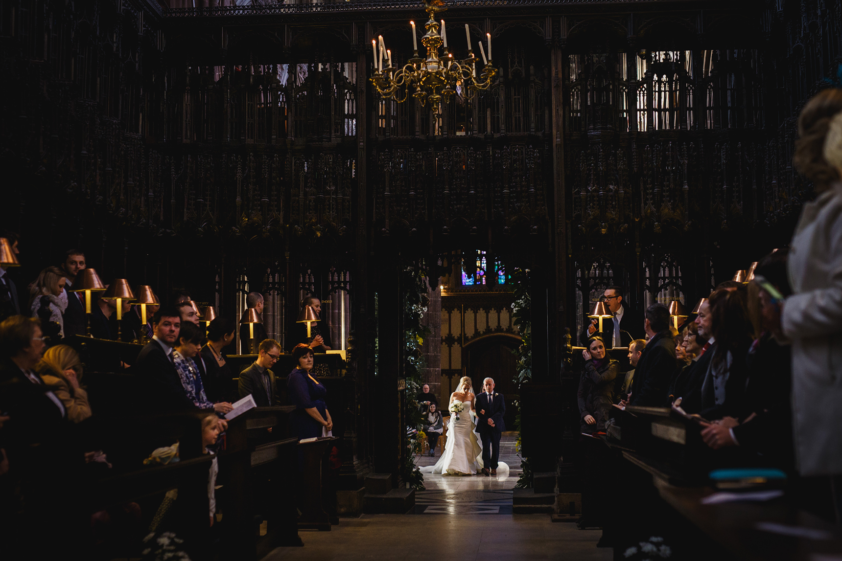 wedding photography Manchester Cathedral
